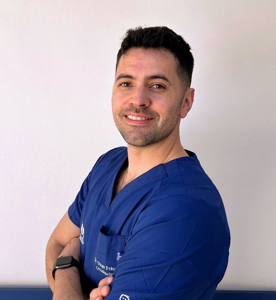 Dr. Diego Frávega, ortodoncista